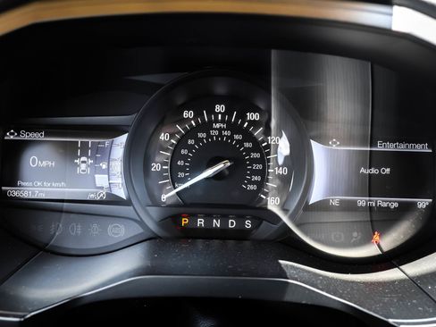 Used 2022 Ford Edge SEL image 27