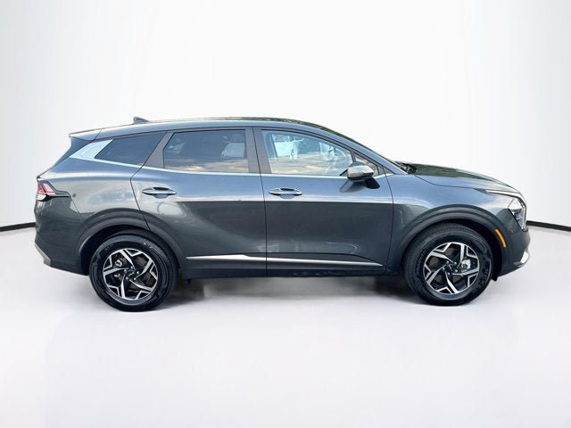 Certified 2023 Kia Sportage LX AWD/4WD image 4