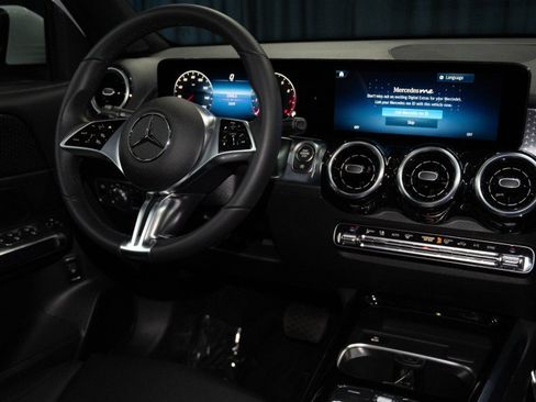 Certified 2026 Mercedes-Benz GLB 250 image 17