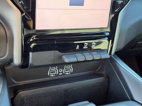 Used 2025 RAM 1500 Big Horn image 30