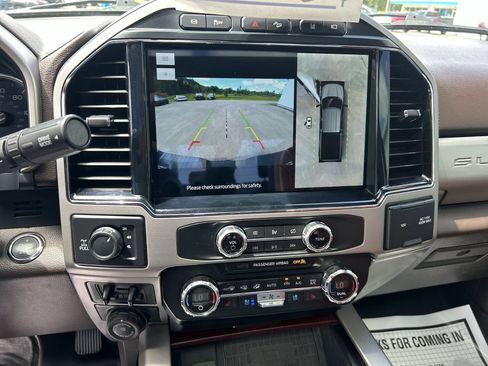 Used 2022 Ford F250 King Ranch w/ King Ranch Ultimate Package image 16