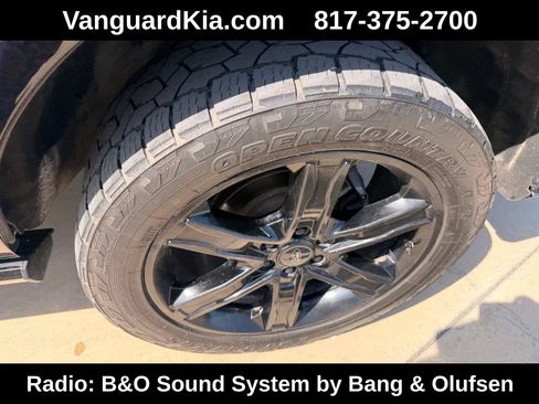 Used 2021 Ford Expedition Limited AWD/4WD image 9