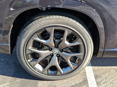 New 2026 Lexus TX 500h AWD image 5