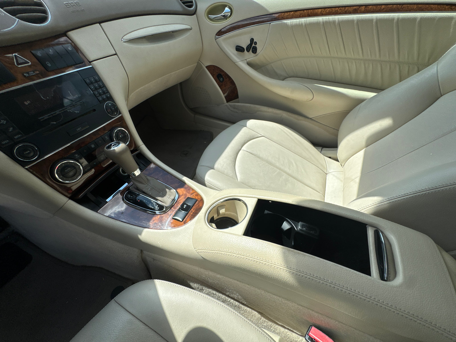 Used 2007 Mercedes-Benz CLK 350 Cabriolet image 23