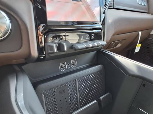 New 2026 RAM 1500 Laramie w/ Bed Utility Group image 15