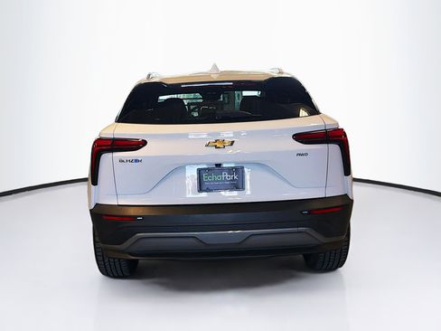 Used 2024 Chevrolet Blazer EV LT image 7