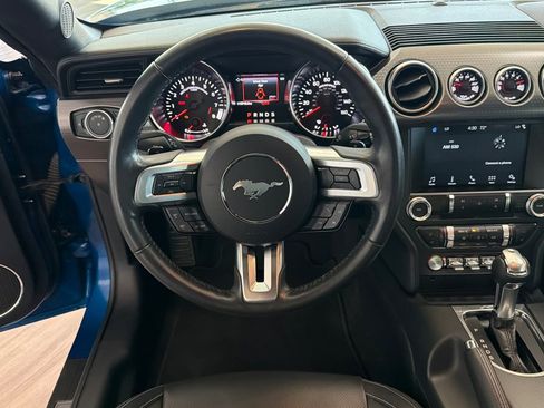 Used 2018 Ford Mustang GT Premium w/ GT Performance Package RWD image 15