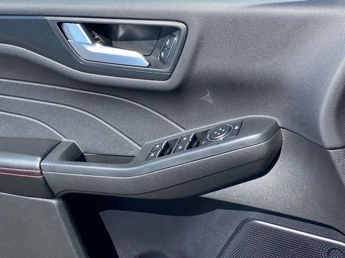 Certified 2023 Ford Escape ST-Line w/ Tech Pack #1 image 18