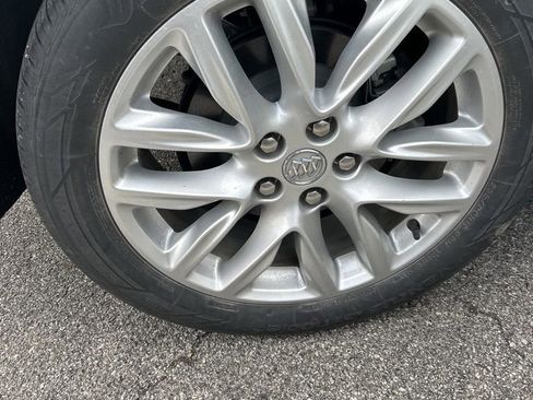 Used 2020 Buick Envision Premium image 8