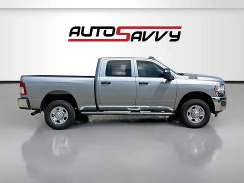 Used 2023 RAM 2500 Tradesman AWD/4WD image 8