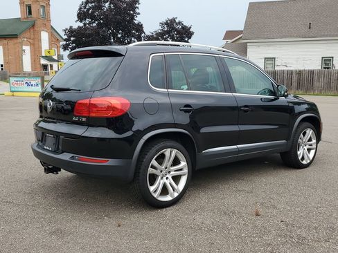 Used 2013 Volkswagen Tiguan SEL FWD image 4