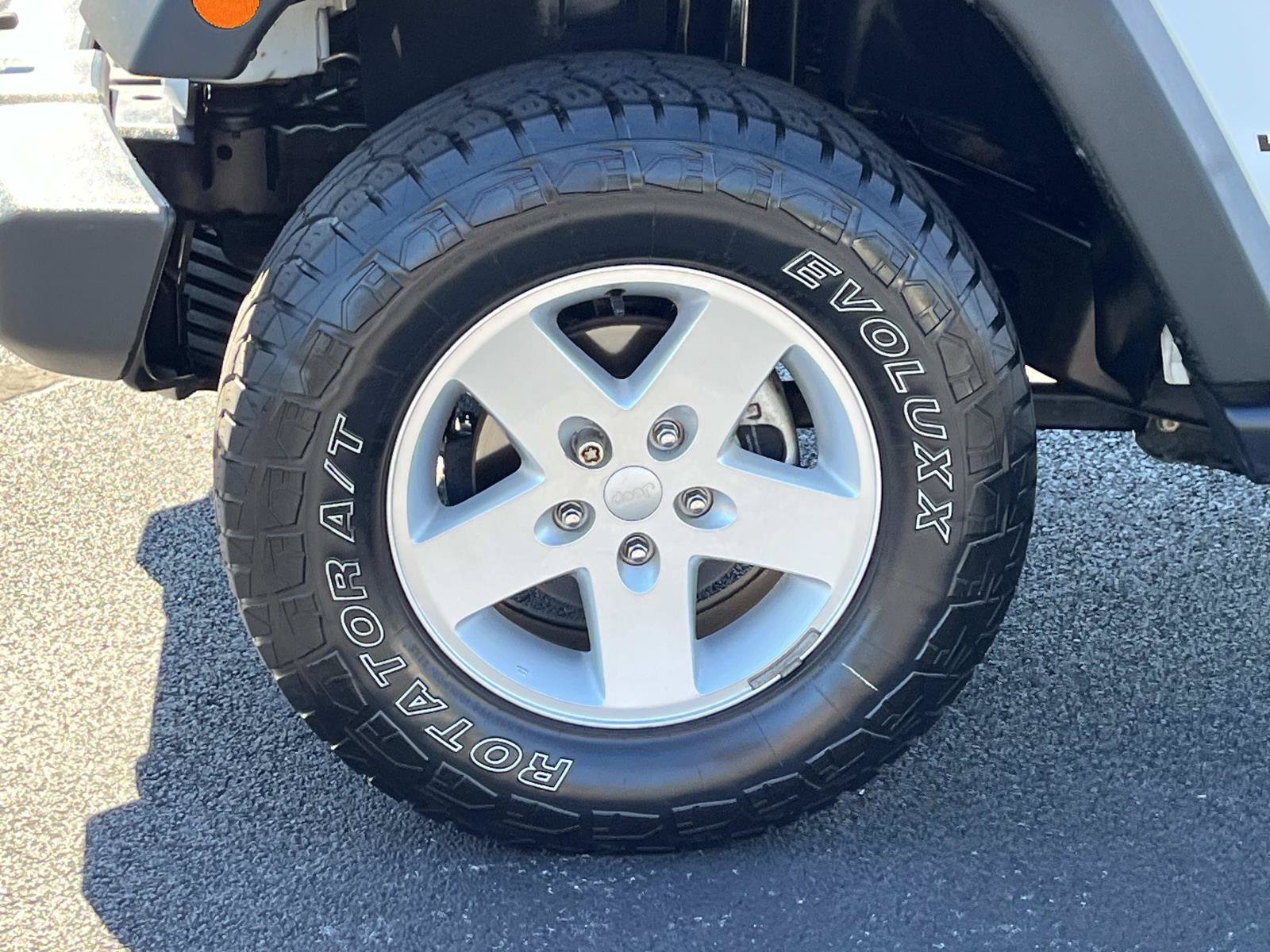 Used 2017 Jeep Wrangler Unlimited Sport w/ Quick Order Package 24S AWD/4WD image 11