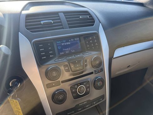 Used 2013 Ford Explorer 4WD image 28