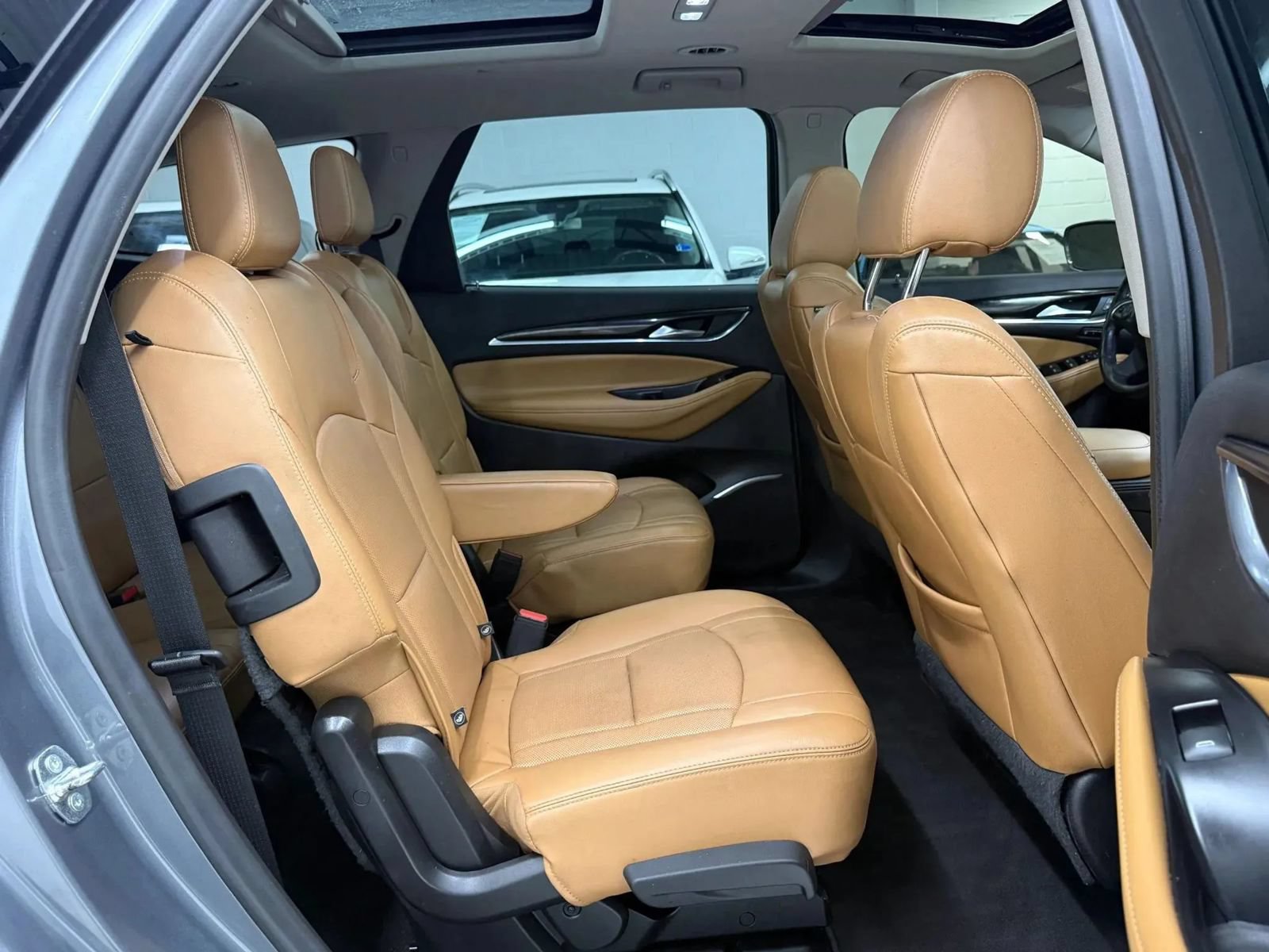 Used 2018 Buick Enclave Premium FWD image 24