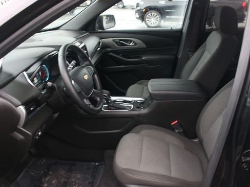 Used 2023 Chevrolet Traverse LT w/ LPO, Cargo Package AWD/4WD image 16