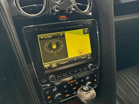 Used 2017 Bentley Continental GT AWD/4WD image 31