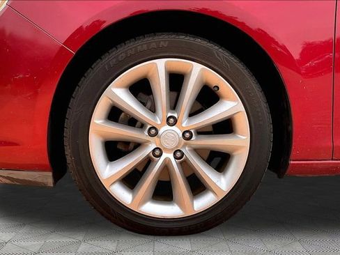 Used 2014 Buick Verano FWD image 21