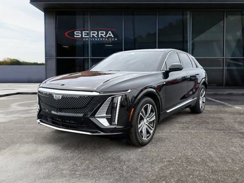 Certified 2024 Cadillac Lyriq Luxury w/ LPO, Floor Liner Package AWD/4WD image 1