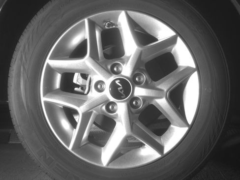 Used 2025 Kia Soul LX w/ LX Technology Package FWD image 15