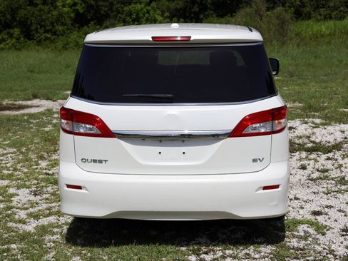 Used 2013 Nissan Quest SV FWD image 9