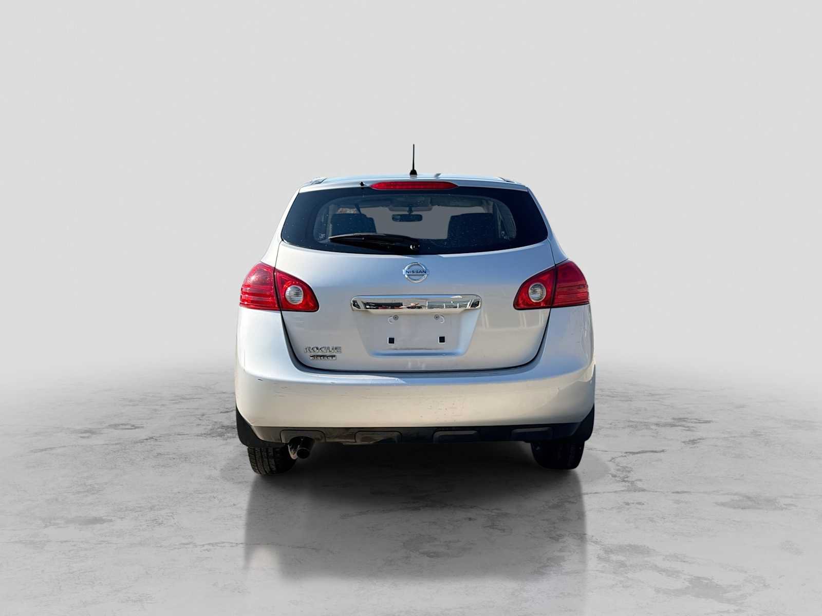 Used 2015 Nissan Rogue S FWD image 5