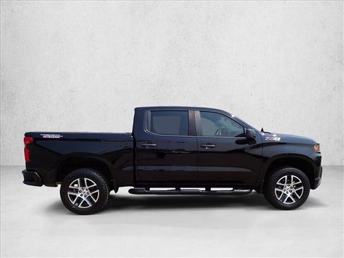 Used 2020 Chevrolet Silverado 1500 Custom Trail Boss w/ Custom Convenience Package AWD/4WD image 5