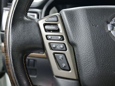 Used 2021 Nissan Titan Platinum Reserve w/ Moonroof Package image 6