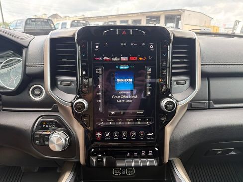 Used 2021 RAM 1500 Laramie AWD/4WD image 34