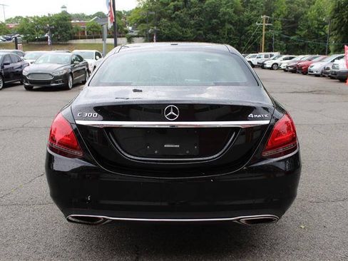 Used 2019 Mercedes-Benz C 300 4MATIC Sedan image 4