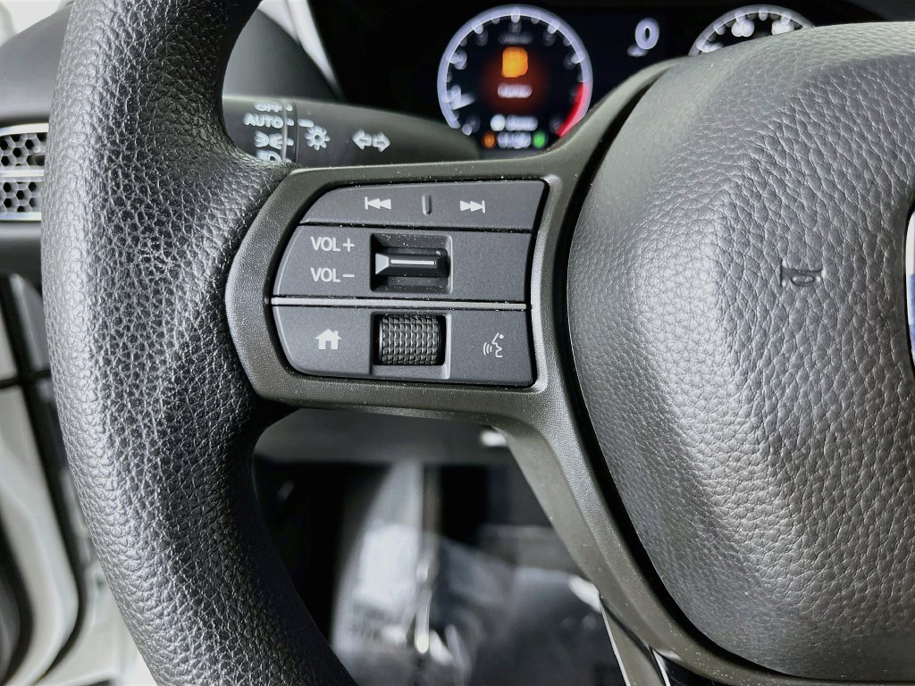 Used 2026 Honda HR-V LX image 13