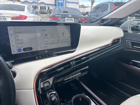 Used 2023 Toyota Mirai w/ Toyota Teammate Package image 39