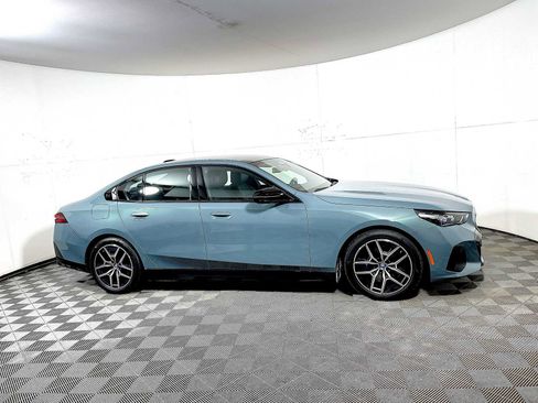 Used 2024 BMW i5 M60 w/ Premium Package image 7