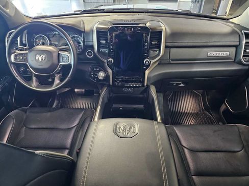 Used 2022 RAM 1500 Laramie AWD/4WD image 19