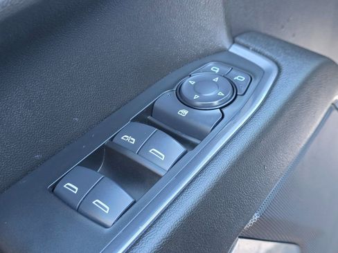 Used 2025 Chevrolet Silverado 1500 LT image 16