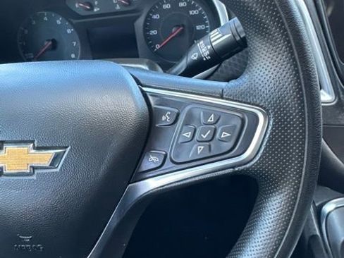 Used 2024 Chevrolet Malibu LT FWD image 19