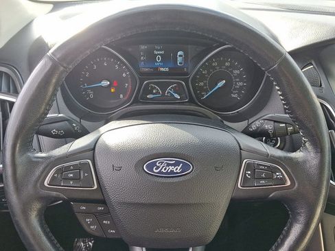 Used 2017 Ford Focus Titanium image 20