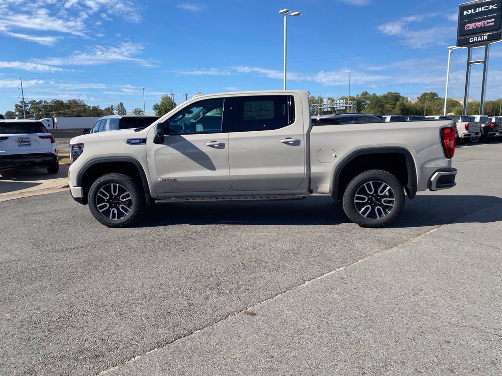 New 2026 GMC Sierra 1500 AT4 w/ AT4 Premium Package AWD/4WD image 12
