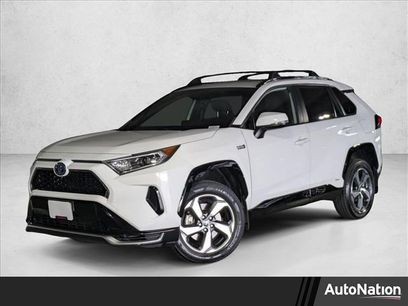 Used 2021 Toyota RAV4 SE w/ Weather & Moonroof Package