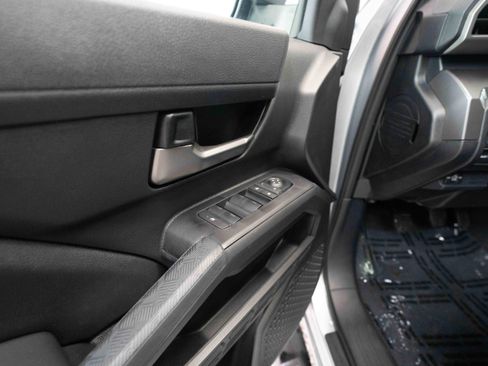 Certified 2025 Toyota Tacoma TRD Off-Road w/ TRD Off Road Premium Package image 7