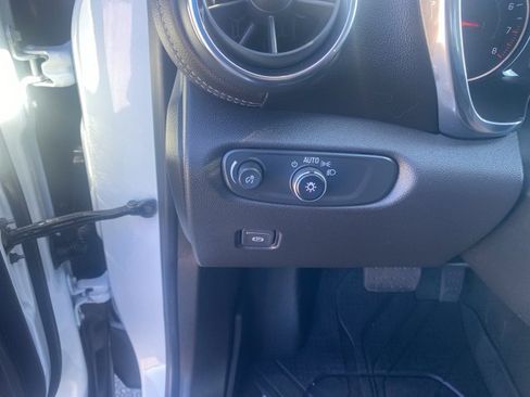 Used 2025 Chevrolet Blazer LT w/ Midnight/Sport Edition image 19