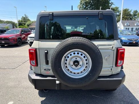 New 2025 Ford Bronco 4-Door AWD/4WD image 4