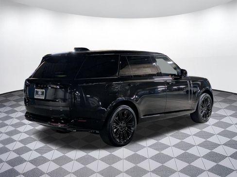 New 2026 Land Rover Range Rover Long Wheelbase SE AWD/4WD image 5