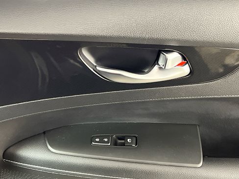 Used 2022 Kia Forte GT-Line w/ GT-Line Technology Package image 31