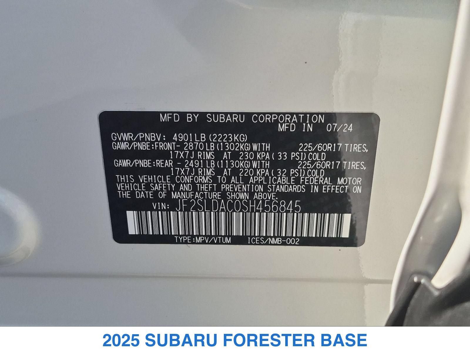 Certified 2025 Subaru Forester AWD/4WD image 25