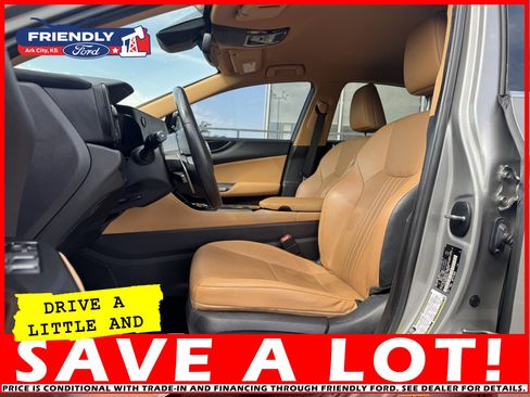 Used 2022 Lexus NX 250 FWD w/ Towing Package (2000 Lbs) image 14