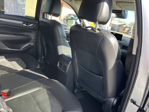 Used 2019 MAZDA CX-5 Touring image 31