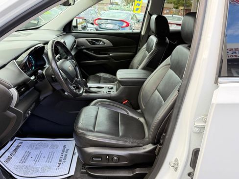Used 2019 Chevrolet Traverse LT AWD/4WD image 12