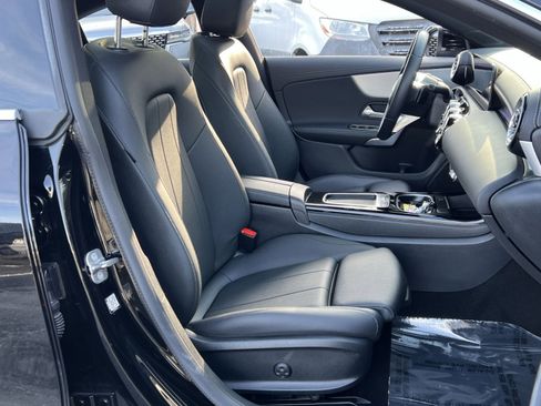 Certified 2025 Mercedes-Benz CLA 250 4MATIC image 25