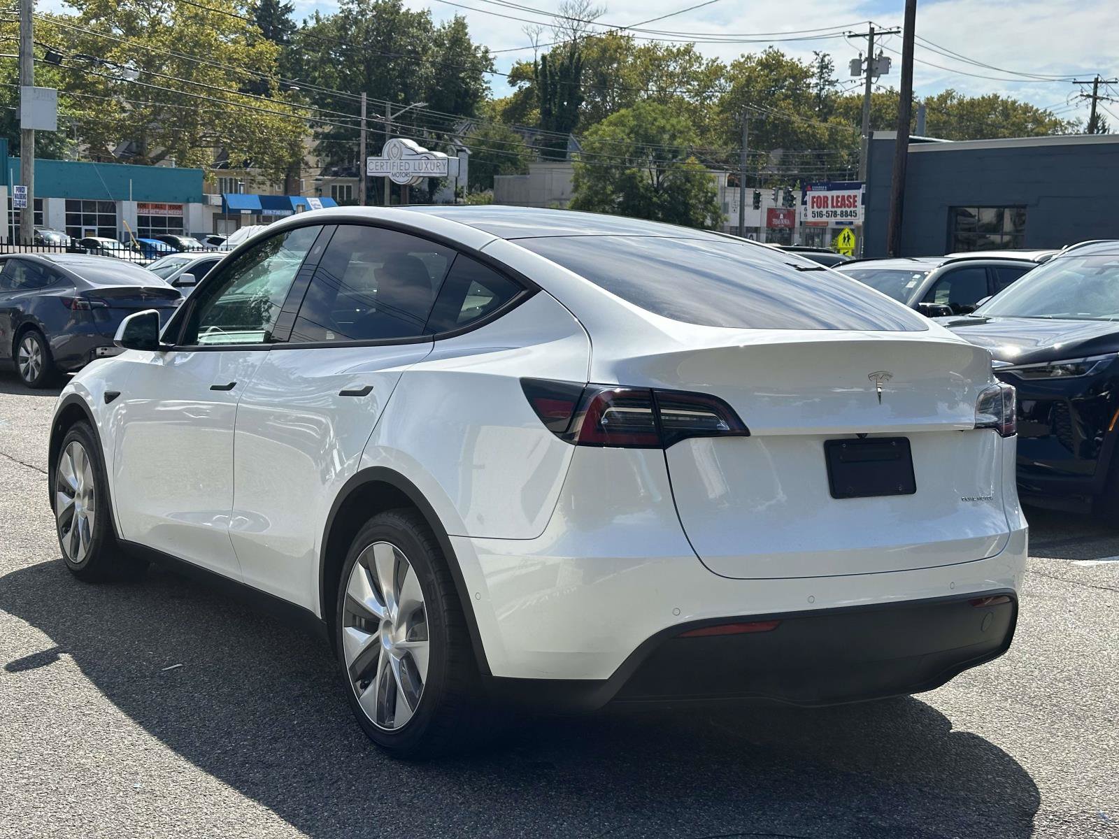 Used 2020 Tesla Model Y Long Range AWD/4WD image 5