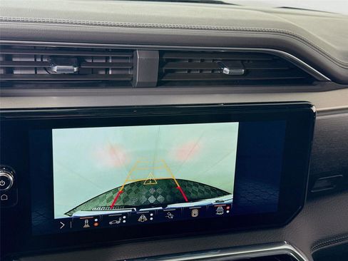 New 2026 GMC Sierra 1500 Denali image 9